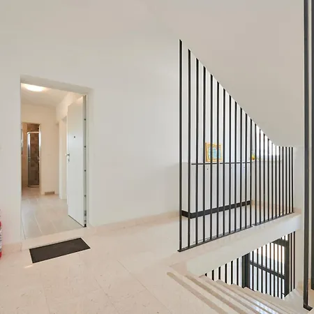 Rikard Apartmán *