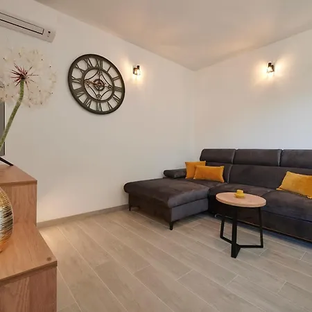 Apartment Rikard